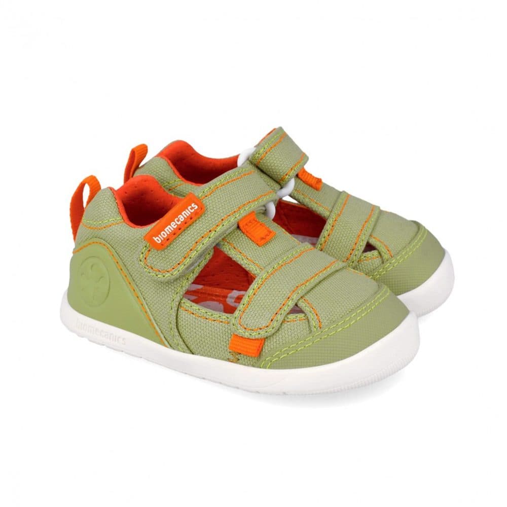 Chlapecké barefoot sandály LONA BASICA VERDE Biomecanics 262191-B442 -