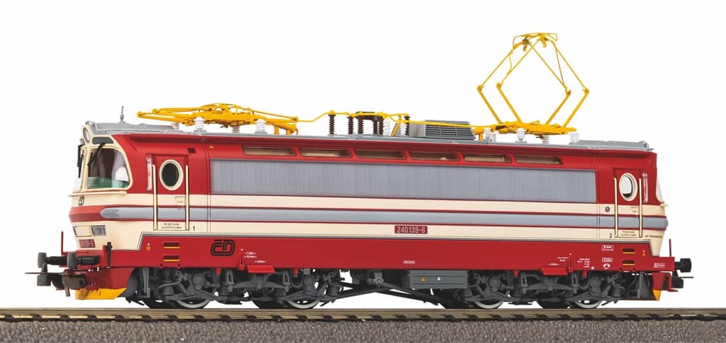 Piko Elektrická lokomotiva BR 240 Laminátka ČD V - 51396